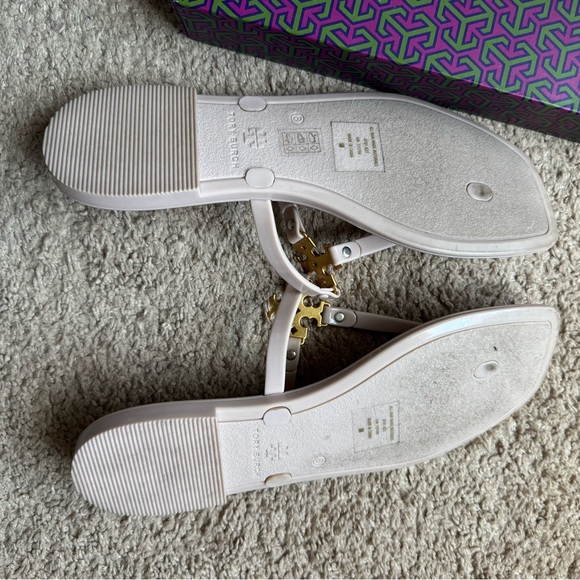 Tory Burch Roxanne Sandals Size 8 - Picture 2 of 6
